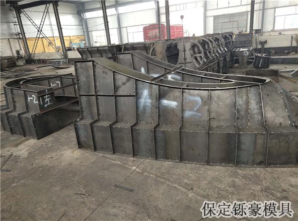 高速收費(fèi)島模具